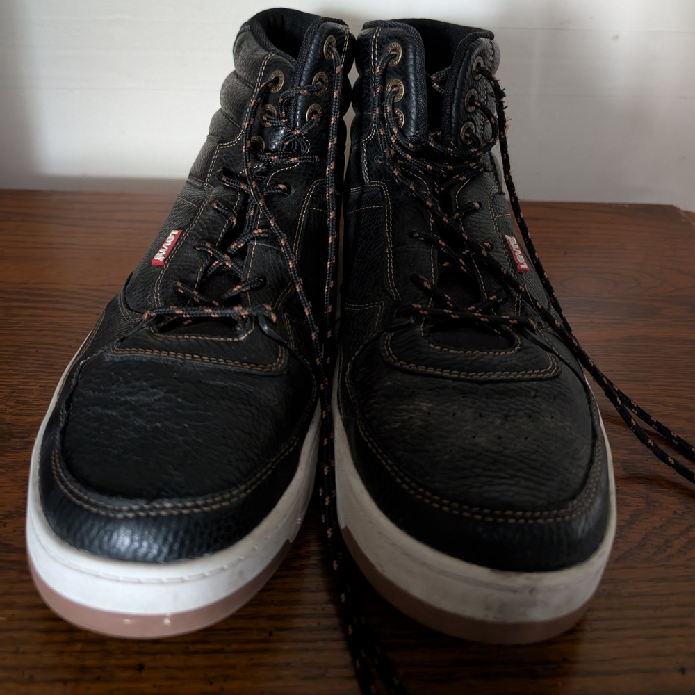 Levi's White and Brown Casual Sneakers